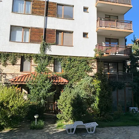 Apartment Cozy Nature , Great View, Free Parking *